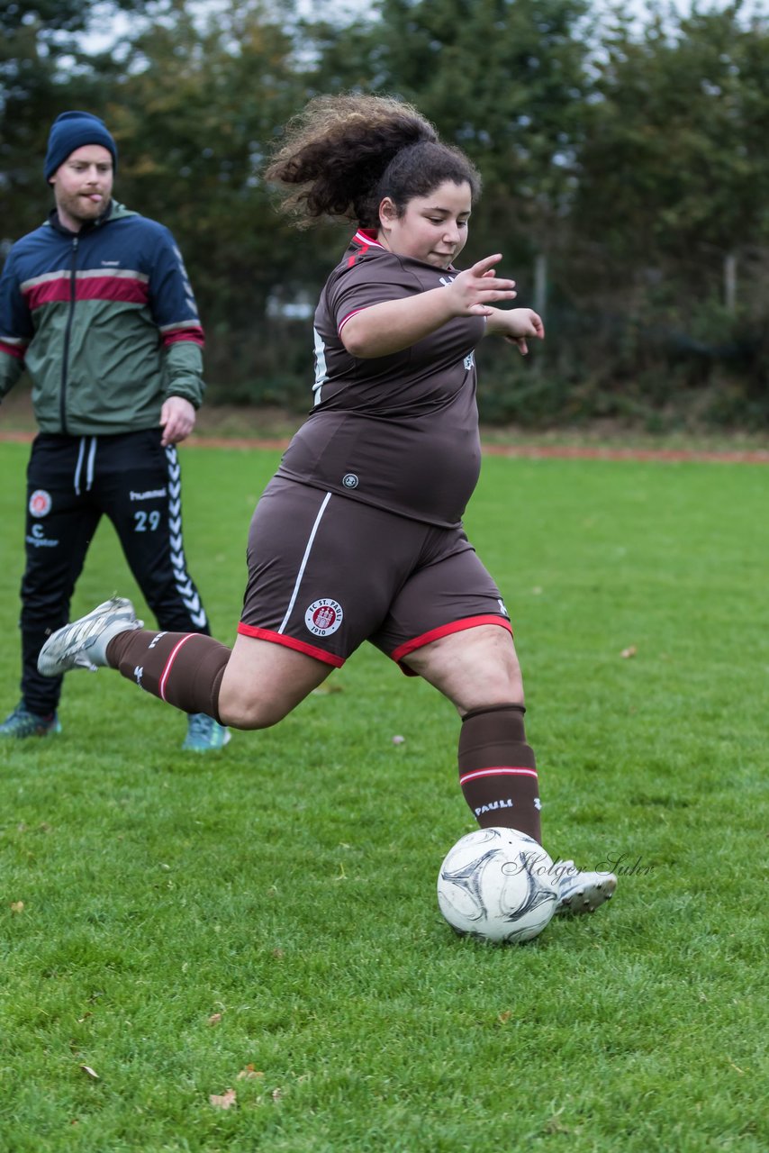 Bild 110 - C-Juniorinnen Halstenbek-Rellingen - St.Pauli : Ergebnis: 0:5